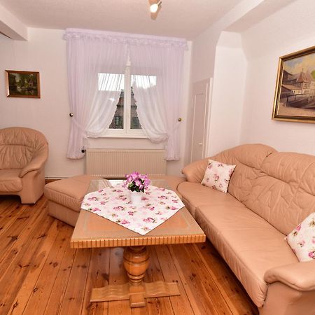 Ferienwohnung Am Hafen Люббенау Экстерьер фото
